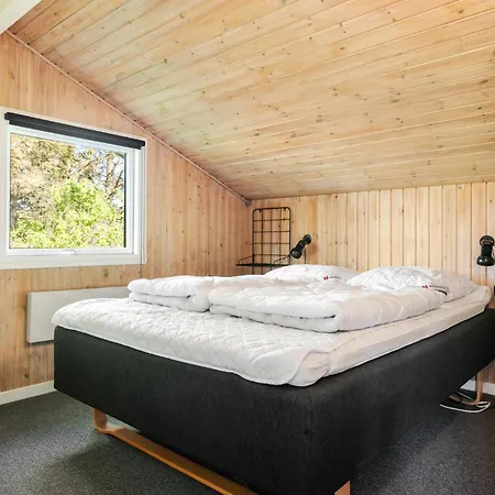 3 Bedroom Beautiful In Hjorring